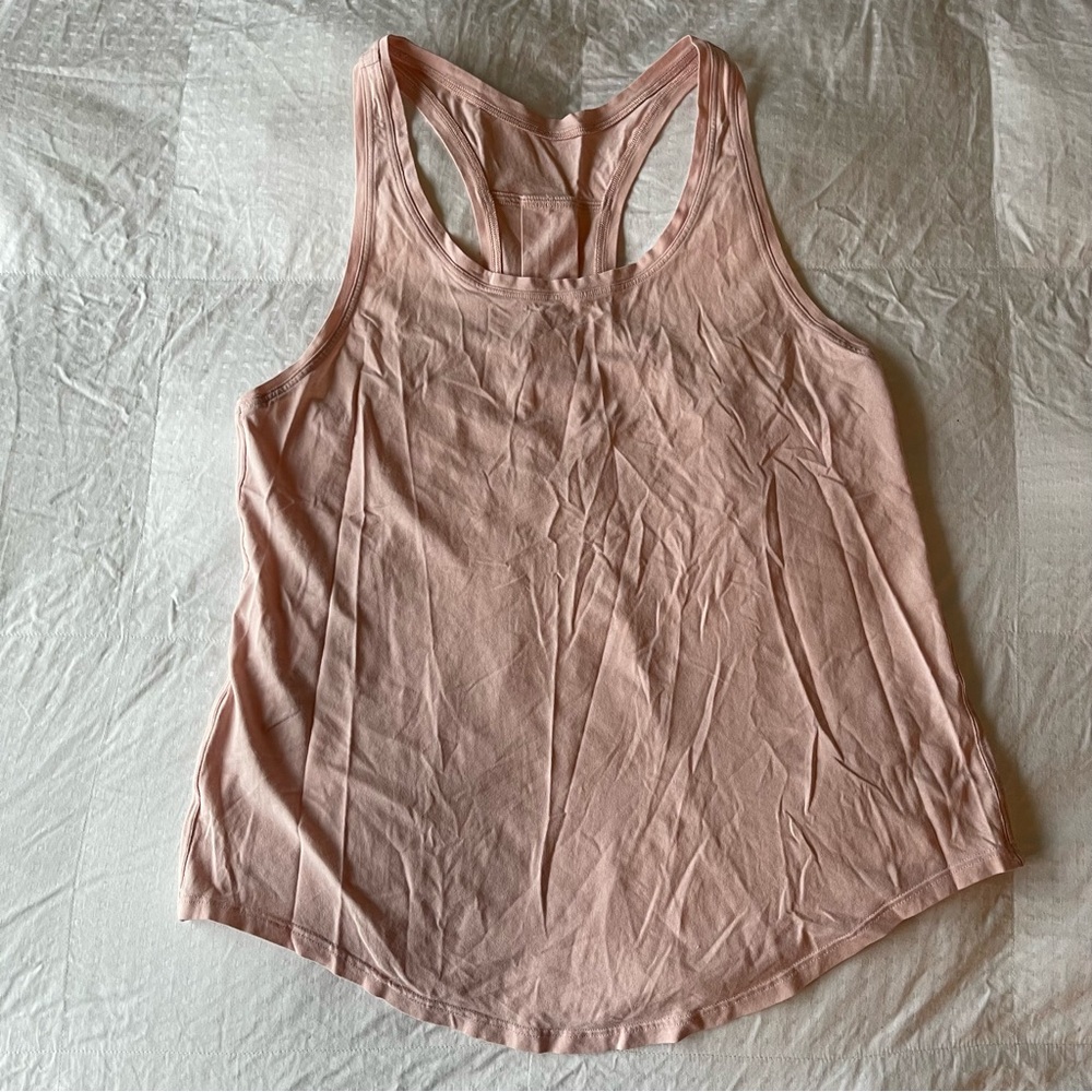 Lululemon Size 6 Soft Pink Loose Fitting Racerback Tank